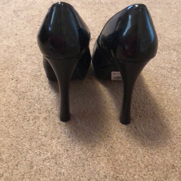 Brand New Black Heels - Picture 4 of 5